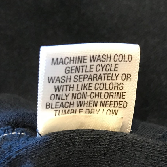 Breckenridge fall-themed long sleeved blue top with button apple design (2X) - Picture 11 of 16